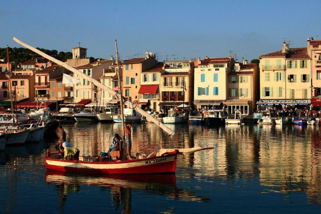 Le Piano par Dodo-a-Cassis Exterior foto